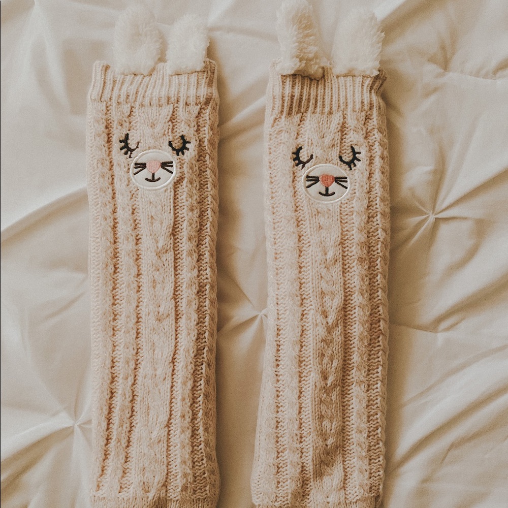 francesca’s collections fluffy socks